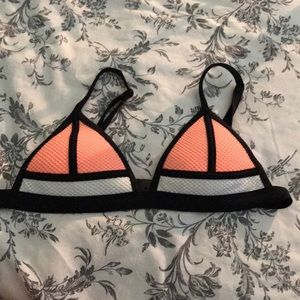 never worn bikini top size xs from triangl swim